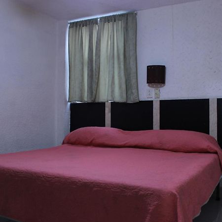 Hotel Plaza Aleman Leon Room photo